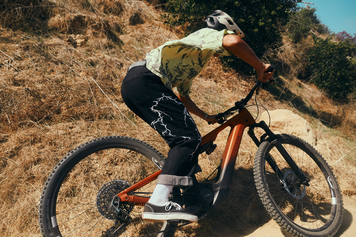 Aventon Current LTD Electric Full Suspension Mountain Bike