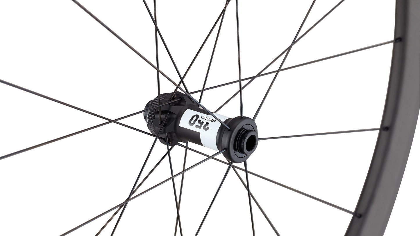 roval terra cl iii 700 front wheel