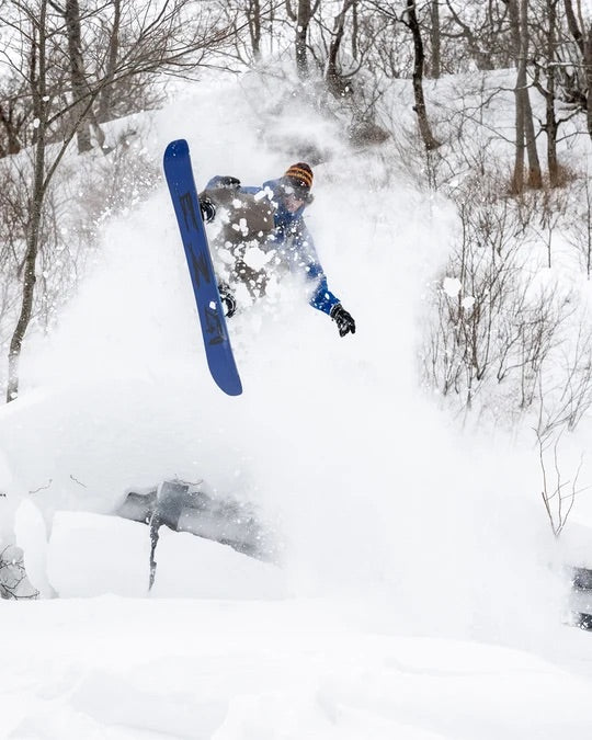 GNU Banked Country Men's Snowboard