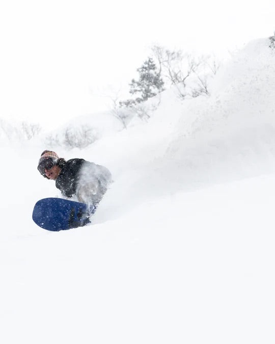 GNU Banked Country Men's Snowboard