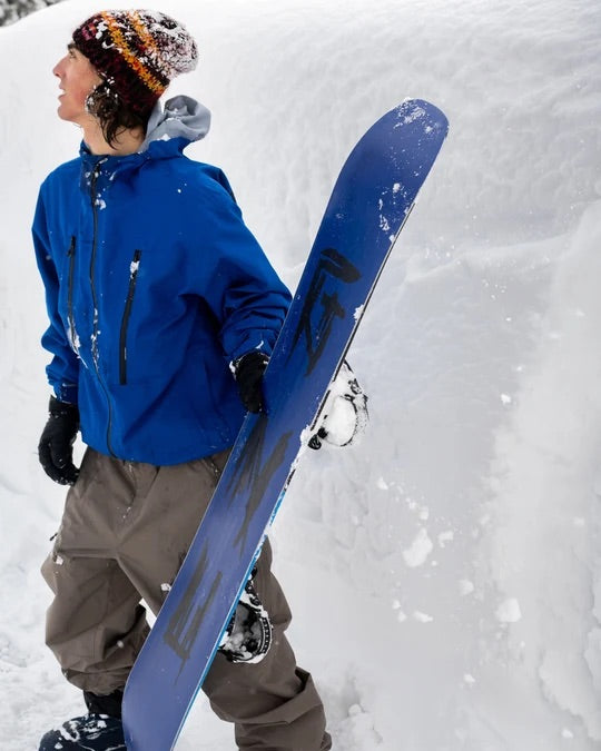 GNU Banked Country Men's Snowboard