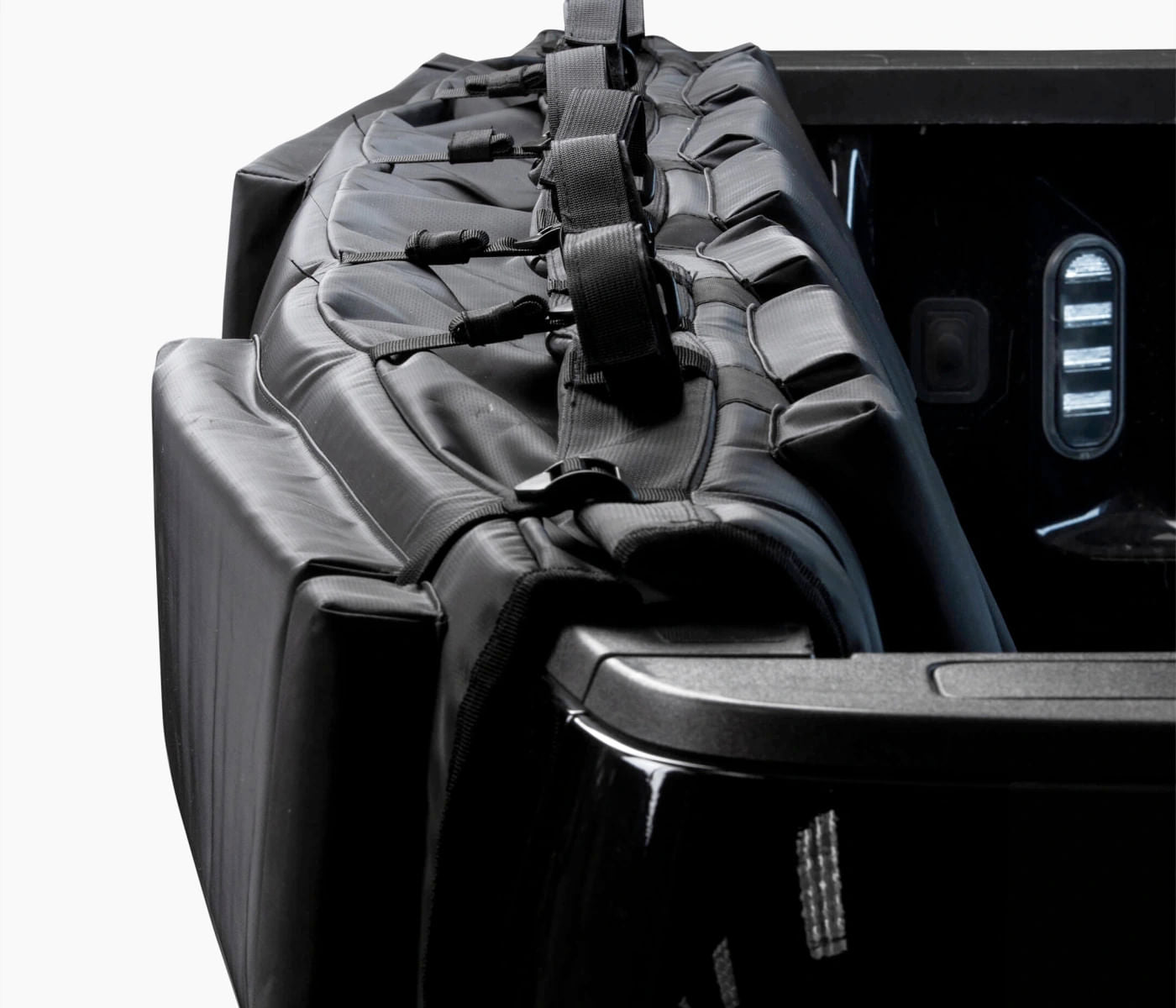 raceface raceface-tailgate-pad-color-black