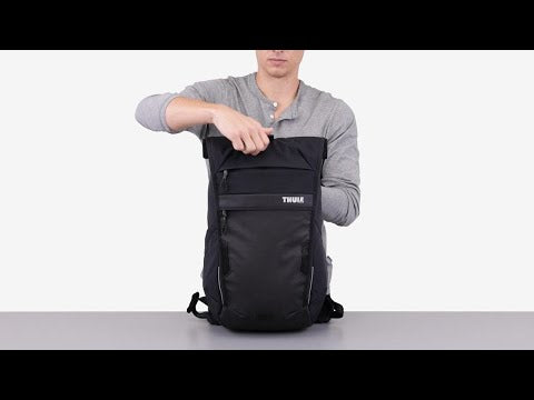 Thule Paramount 18Lコミューターバックパック Thule PARAMOUNT COMMUTER 18L BACKPACK | Cycling Backpacks | ERIK'S