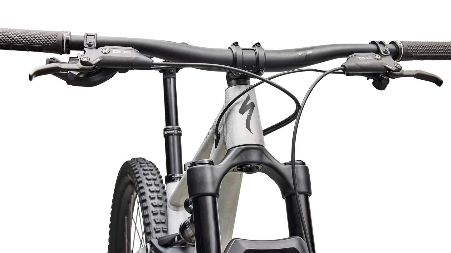 Specialized Status 2 140 Zero Full Suspension Mountain Bike