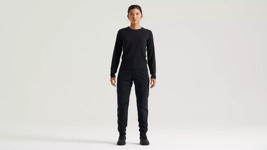 specialized women's traction long sleeve tee-color-black